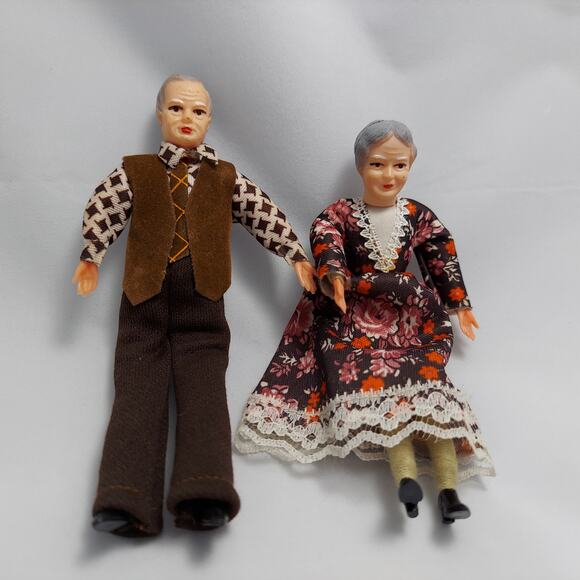Vintage Thread Wrapped Dollhouse Dolls Couple Man Woman Grandfather Grandmother - Picture 3 of 10